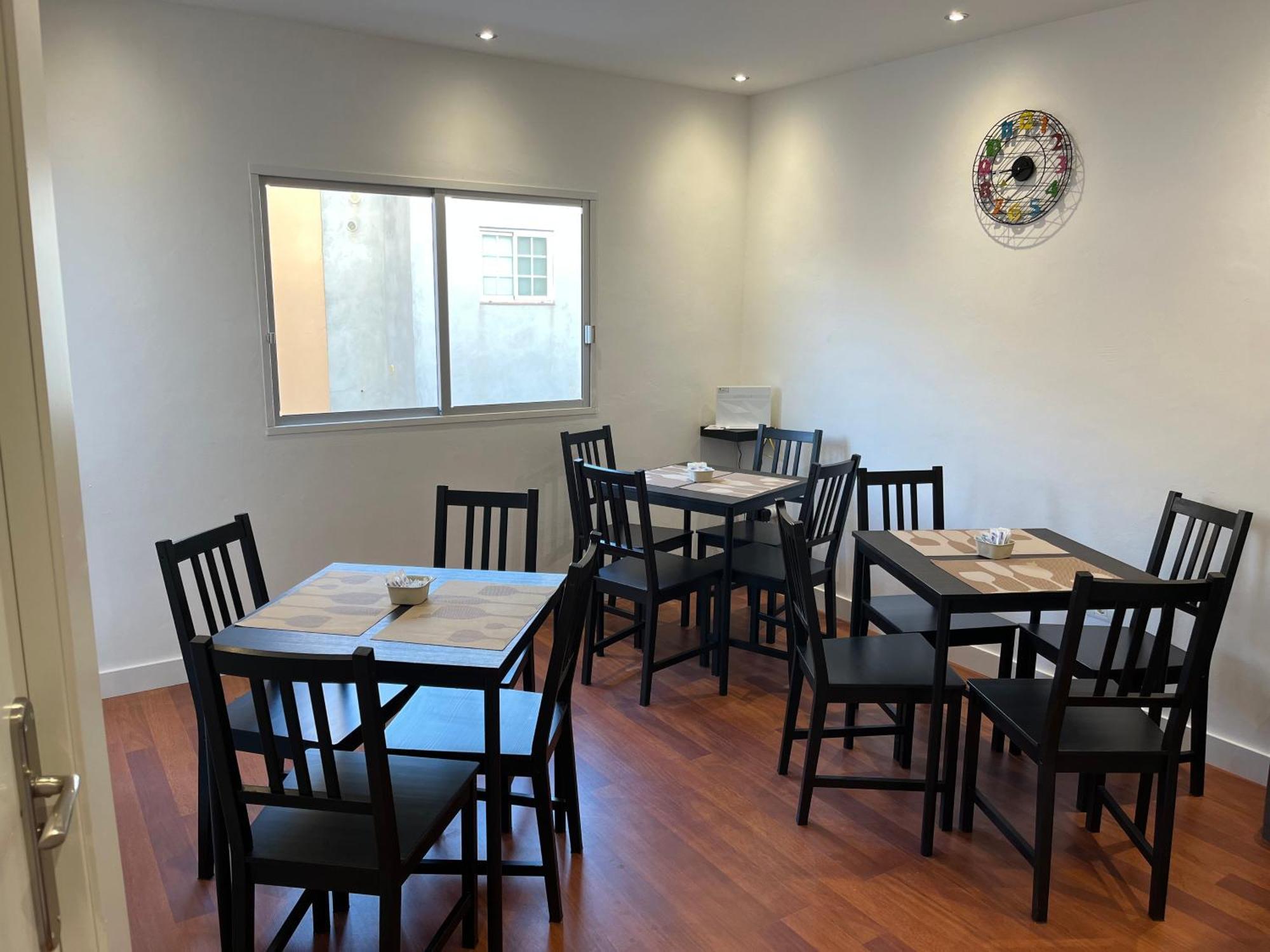 B&B Paraiso Tenerife Super Economy Rooms Airport Los Abrigos Luaran gambar